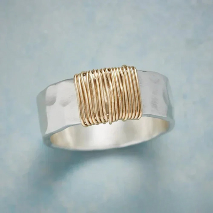 Lunari™ | Gold Wire Ring for Women