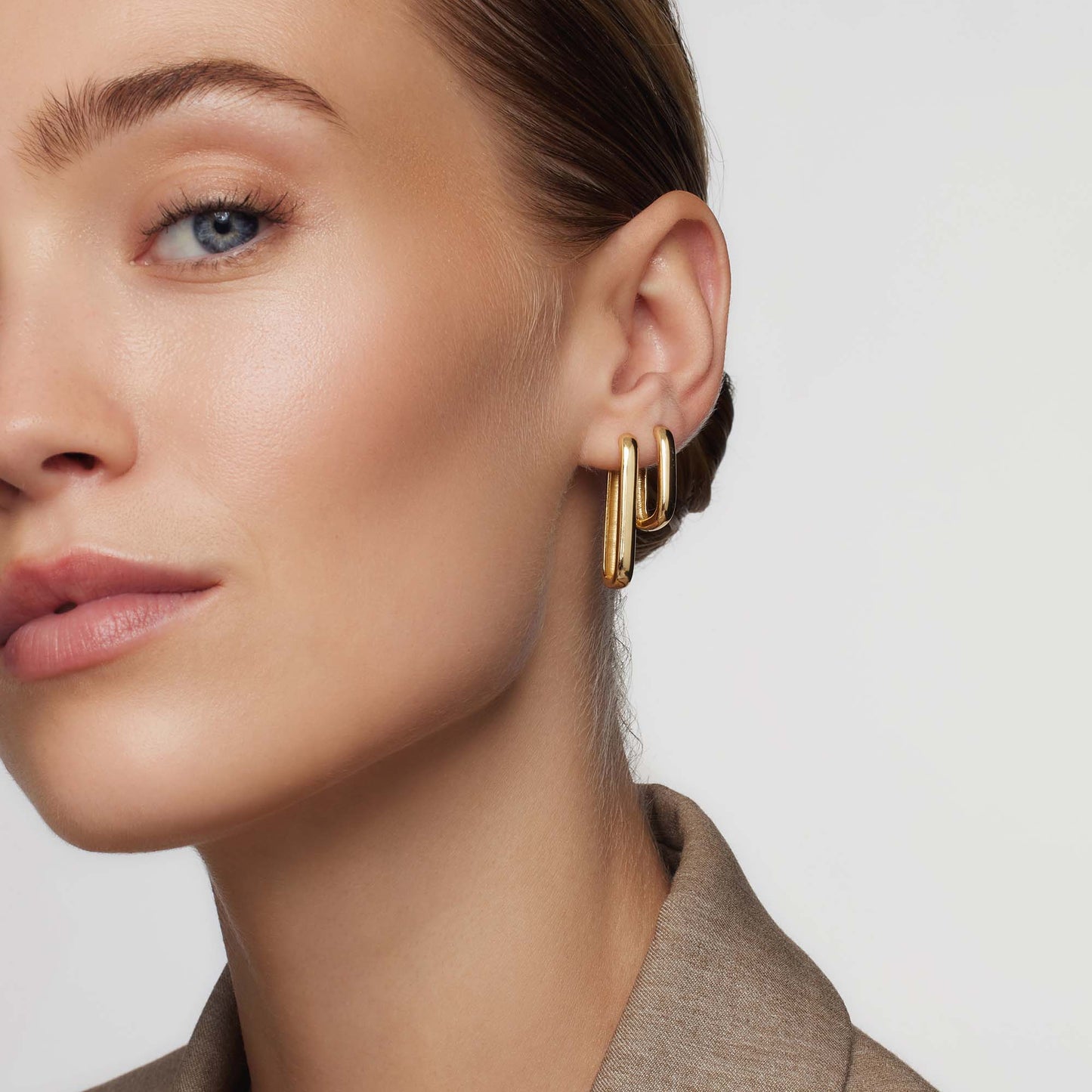 Icona™ | Large Gold Hoop Earrings