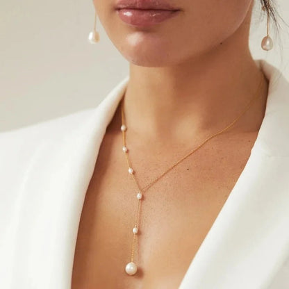Evelina™ | Women’s Vintage Dangling Pearl Necklace