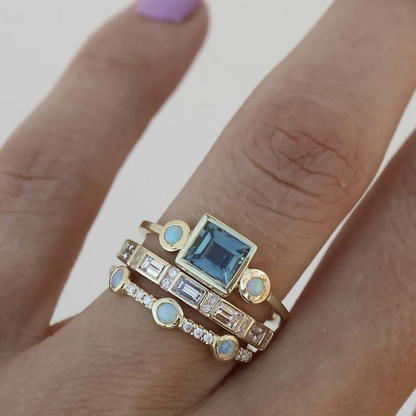 CrystalLuxe™ | Vintage Blue Ring Set